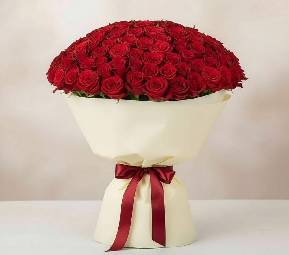 Букет 101 Красная роза Милано в Гряды