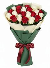Букет Микс из красных и белых роз #REPLACE_PRED# Гряды