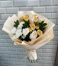 Букет цветов из:  Розы и Хризантемы в Гряды