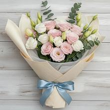 Букет цветов из:  Лизиантусы в Гряды