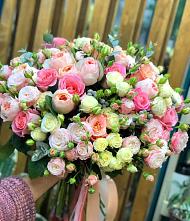 Букет цветов из:  Розы #REPLACE_PRED# Гряды