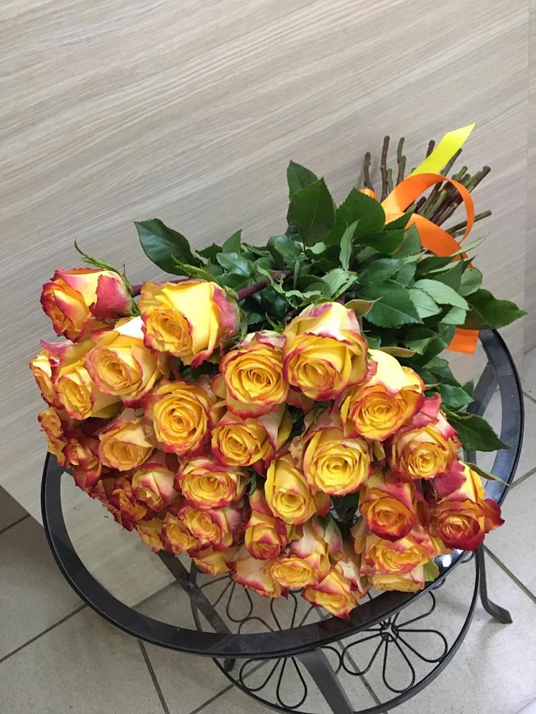 Букет Желтые розы в Гряды