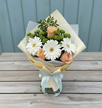Букет цветов из:  Герберы, Розы и Хризантемы в Гряды