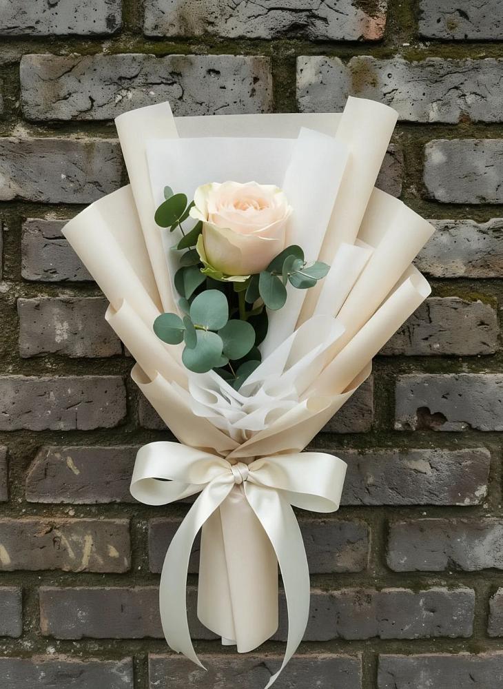 Букет цветов из: Розы в Гряды