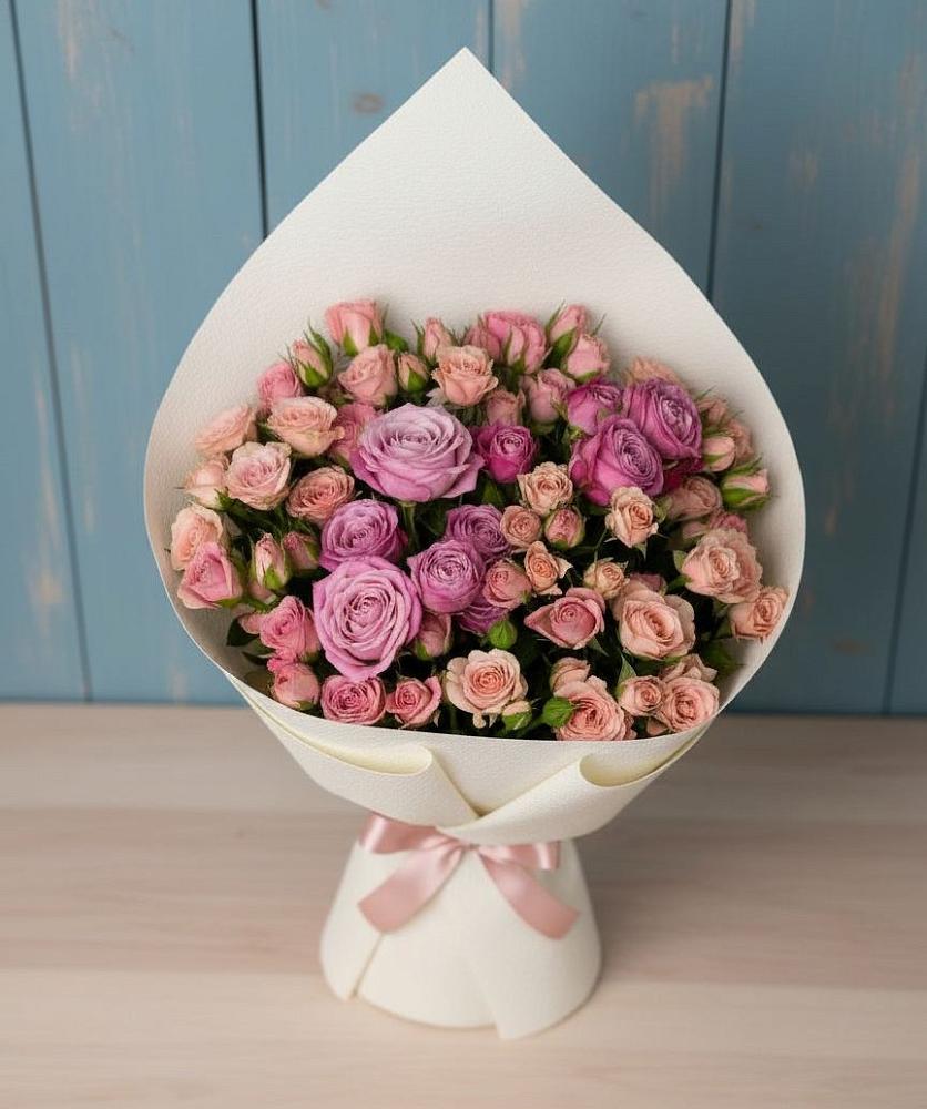 Букет цветов из: Розы в Гряды