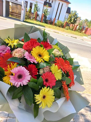 Букет цветов из: Герберы в Гряды