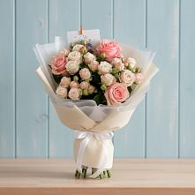 Букет цветов из:  Розы в Гряды