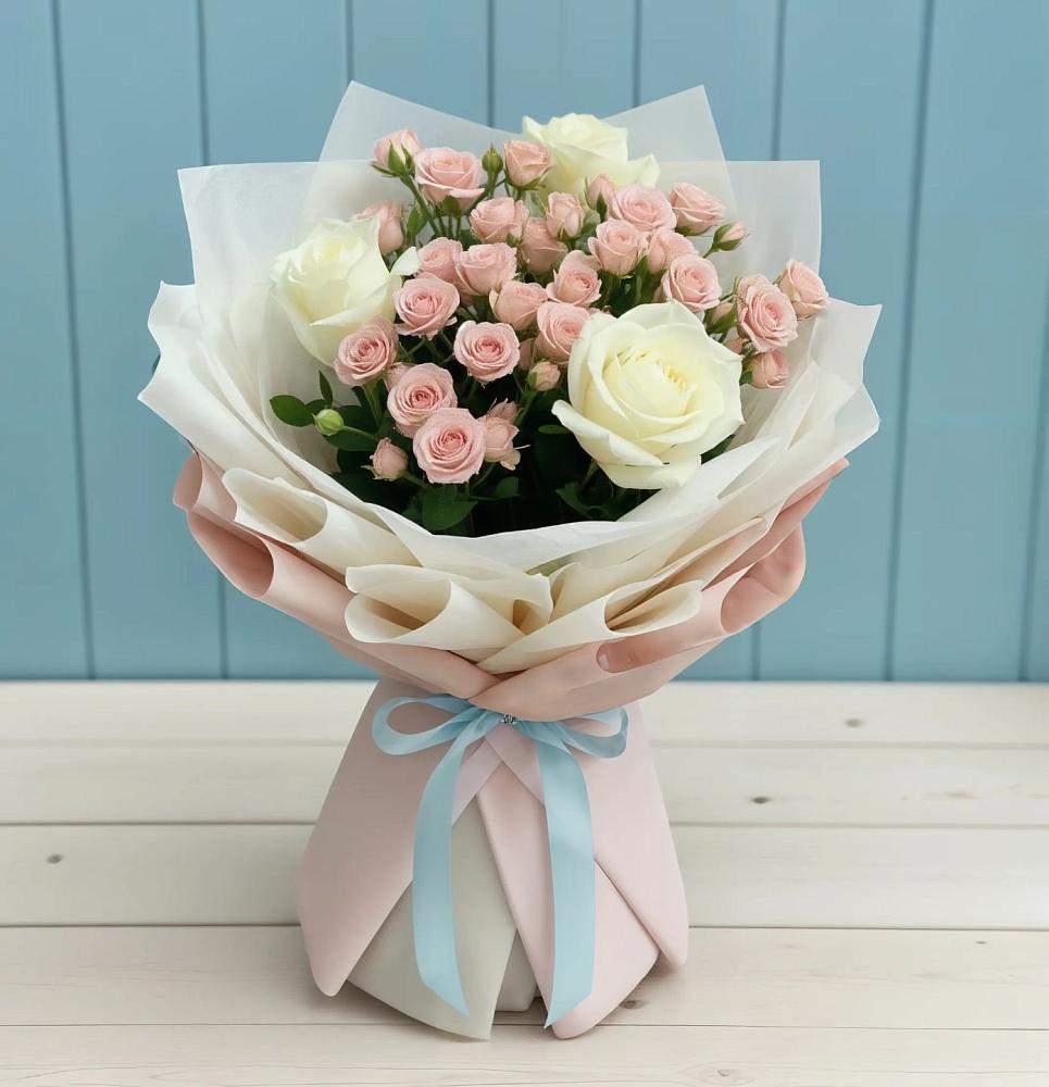 Букет цветов из: Розы в Гряды