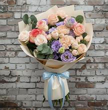 Букет цветов из:  Розы, Лизиантусы и Гвоздики #REPLACE_PRED# Гряды