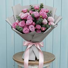 Букет цветов из:  Розы #REPLACE_PRED# Гряды